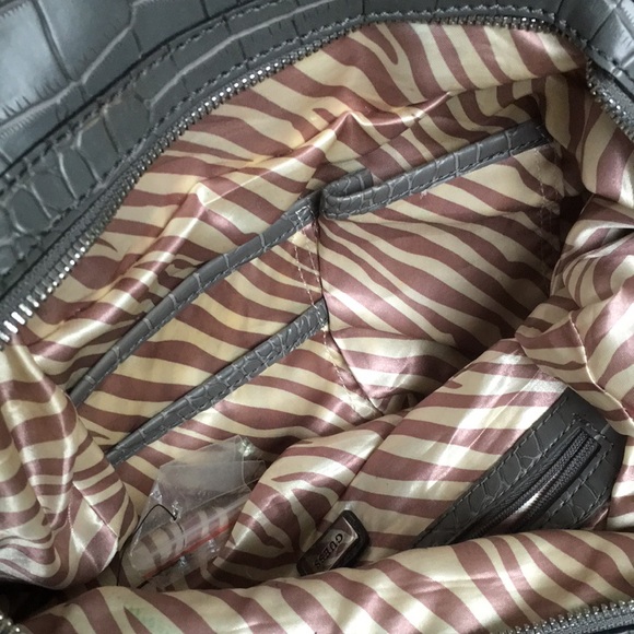 Guess Los Angeles Large Gray Shoulder Bag - Picture 12 of 16